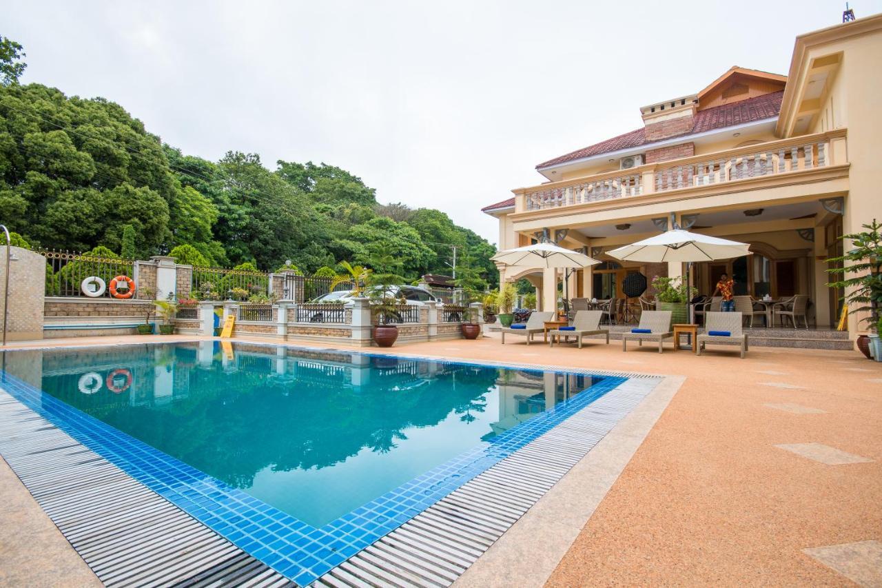 Win Unity Hotel Pyin Oo Lwin Eksteriør billede